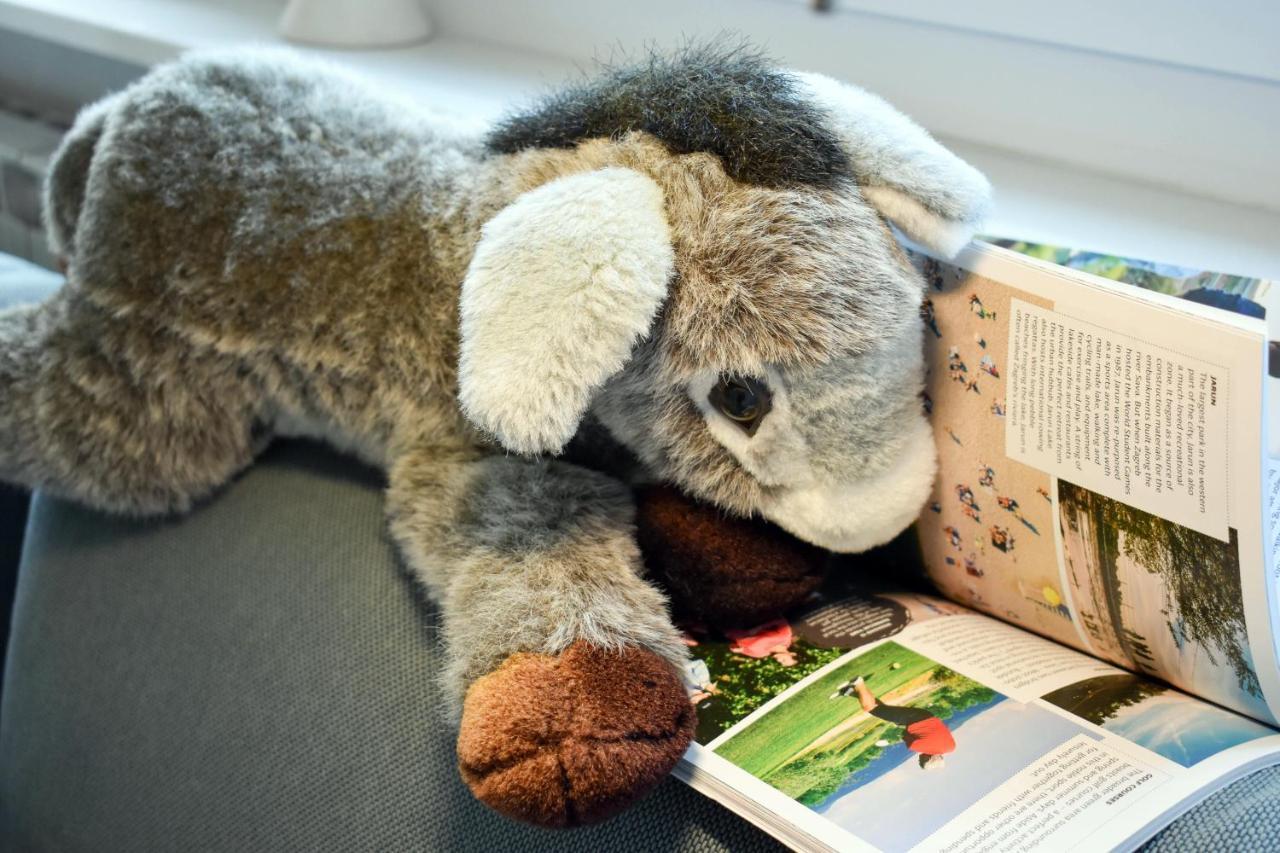 Cozy Donkey - Sporty Lake Apartment Zagabria Esterno foto